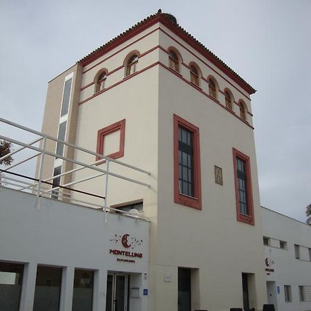Hostal Monteluna Rociana Exteriör bild